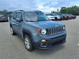 Used 2017 Jeep Renegade Latitude w/ Popular Equipment Group image 3