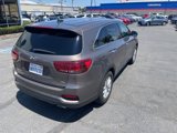 Used 2019 Kia Sorento LX image 4