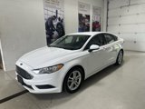 Used 2018 Ford Fusion SE w/ Fusion SE Technology Package image 3