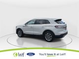 Used 2022 Lincoln Nautilus FWD w/ Premium Package image 6