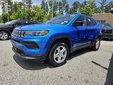 Used 2023 Jeep Compass Sport image 3