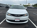Used 2017 Chrysler Pacifica LX image 3