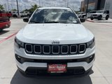 New 2025 Jeep Compass Latitude image 2