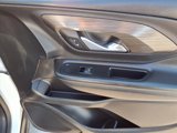 Used 2023 GMC Terrain SLT image 5