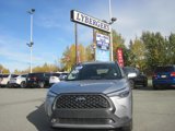Used 2023 Toyota Corolla Cross XLE image 2