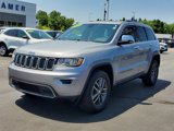 Used 2017 Jeep Grand Cherokee Limited image 3