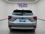 New 2025 Chevrolet Trax LT w/ Sunroof Package image 2