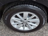 Used 2016 Volkswagen Golf S image 5