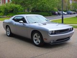 Used 2014 Dodge Challenger R/T image 2