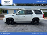 Used 2010 Cadillac Escalade AWD image 3