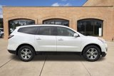 Used 2017 Chevrolet Traverse LT image 2