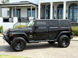 Used 2014 Jeep Wrangler Unlimited Sahara w/ Connectivity Group image 2