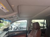 Used 2015 Cadillac Escalade Luxury image 3