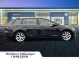 Used 2018 Volkswagen Golf SEL image 2