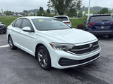Certified 2023 Volkswagen Jetta SE image 3