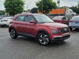 Used 2024 Hyundai Venue SEL image 2
