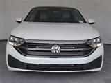 Used 2024 Volkswagen Jetta SE w/ Panoramic Sunroof Package image 3