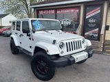 Used 2014 Jeep Wrangler Unlimited Sahara w/ Connectivity Group image 3