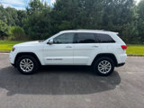 Used 2017 Jeep Grand Cherokee Limited w/ Luxury Group II image 3
