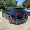 Used 2021 Volkswagen Tiguan SE w/ Panoramic Sunroof Package image 2