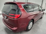 Used 2023 Chrysler Pacifica Touring-L image 5