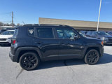 Used 2016 Jeep Renegade Latitude image 3