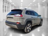 Used 2019 Jeep Cherokee Limited w/ Technology Group image 3