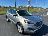 Used 2023 Ford Edge SEL image 4