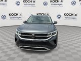 Used 2023 Volkswagen Taos SEL image 3