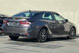 Used 2022 Toyota Camry SE image 4