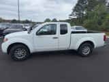 Used 2016 Nissan Frontier SV image 3