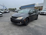 Used 2020 Chrysler Pacifica Touring-L w/ Advanced Safetytec Group image 4