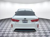 Used 2019 Kia Optima EX image 4