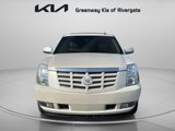 Used 2012 Cadillac Escalade Luxury image 2