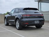 Certified 2021 Porsche Macan image 3