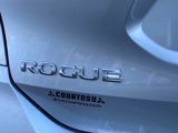 Used 2017 Nissan Rogue S image 5