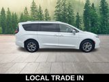 Used 2021 Chrysler Pacifica Limited image 3