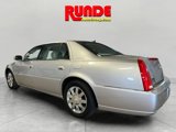Used 2006 Cadillac DTS image 3