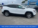 Used 2022 GMC Terrain SLE image 2