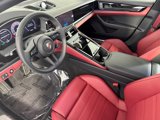 Used 2025 Porsche Panamera image 4