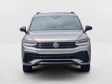 Used 2022 Volkswagen Tiguan SE R-Line image 2