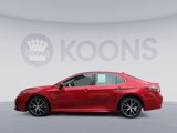 Used 2021 Toyota Camry SE image 2