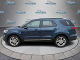 Used 2017 Ford Explorer XLT w/ Equipment Group 202A image 6