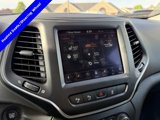 Used 2023 Jeep Cherokee Altitude Lux image 3