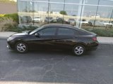 Used 2023 Hyundai Elantra SE image 4