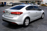 Used 2017 Kia Forte LX image 4
