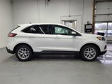 Used 2023 Ford Edge SEL image 4