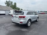 Used 2019 Kia Sorento L image 4