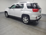 Used 2017 GMC Terrain SLT image 3