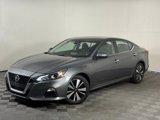 Used 2021 Nissan Altima 2.5 SV image 2